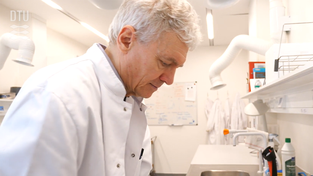 Screenshot from video about Niels Gerner Andersen's work